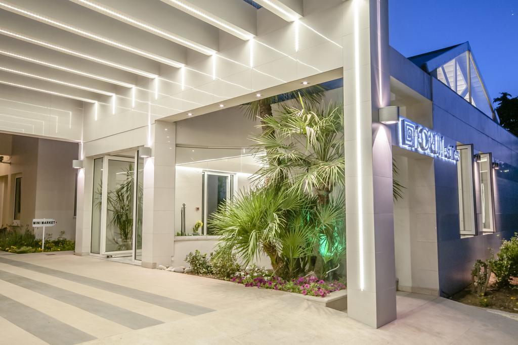 Forum Suites Kato Daratso Exterior foto
