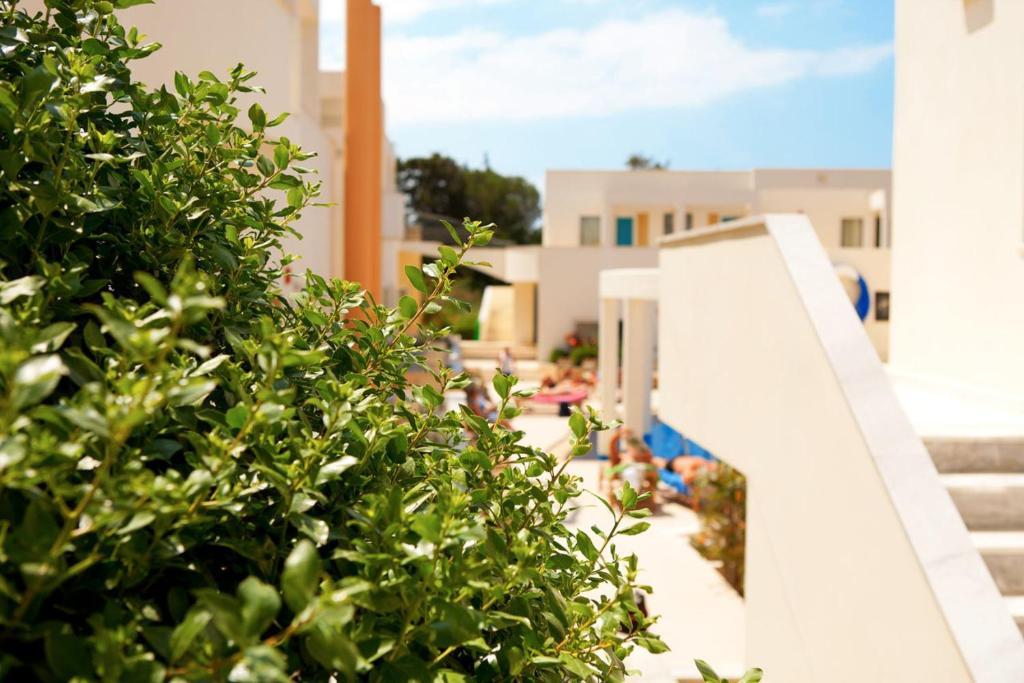 Forum Suites Kato Daratso Exterior foto